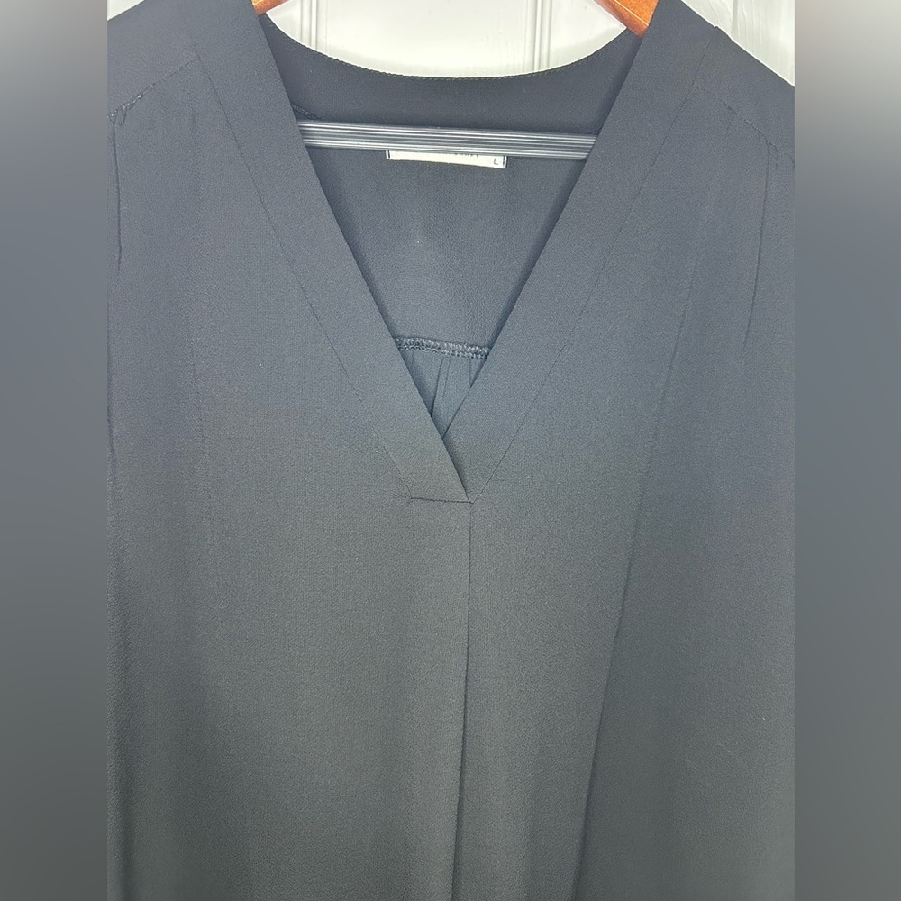 Jon & Anna Black V-Neck Blouse Size L - Picture 8 of 11